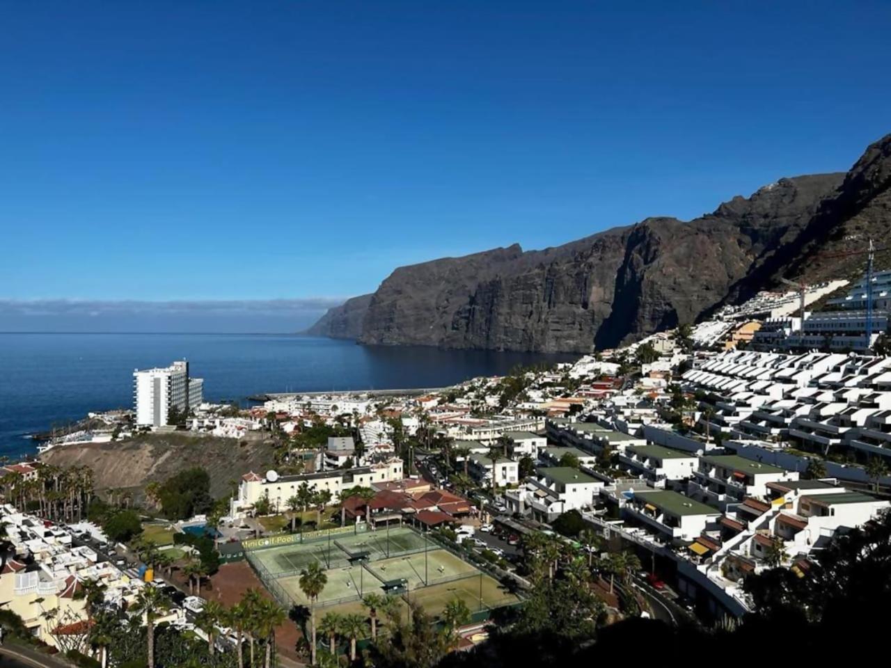 Apartamento En Los Acantilados De Los Gigantes Leilighet Acantilado de los Gigantes Eksteriør bilde